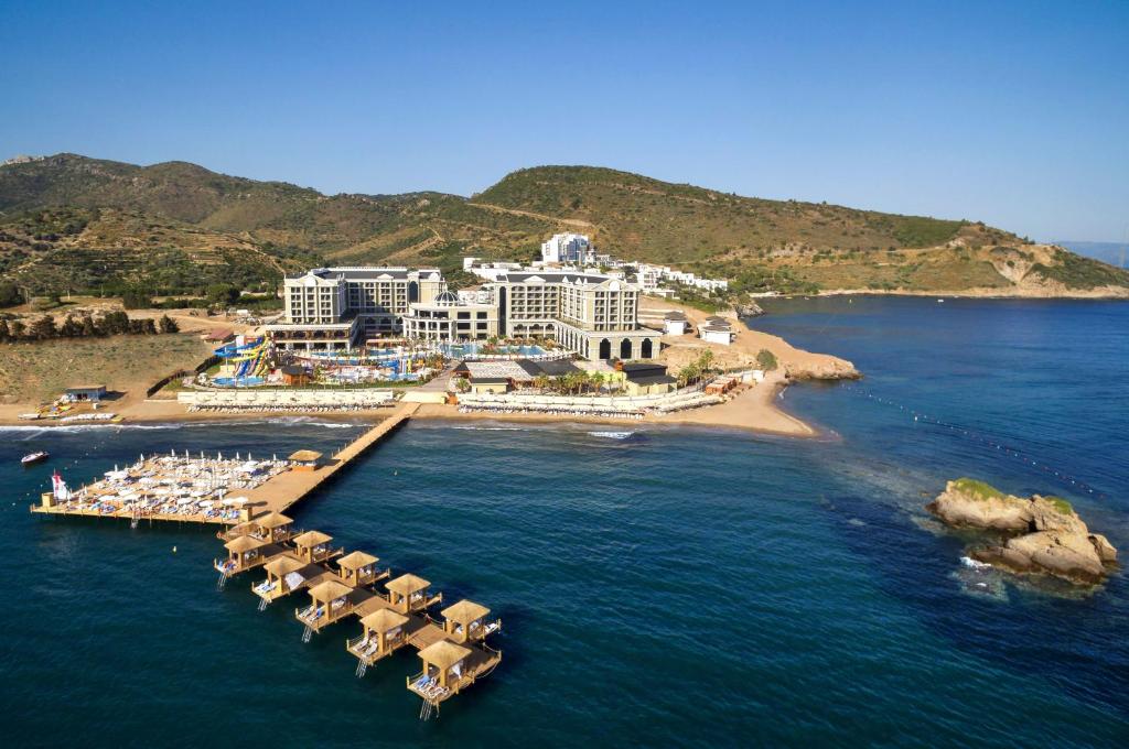 Sunis Efes Royal Palace Resort Hotel & Spa 5*