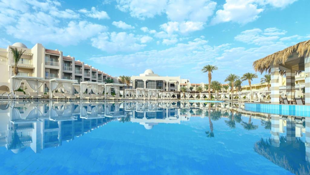 Jaz Elite Casa Del Mar Beach 5*