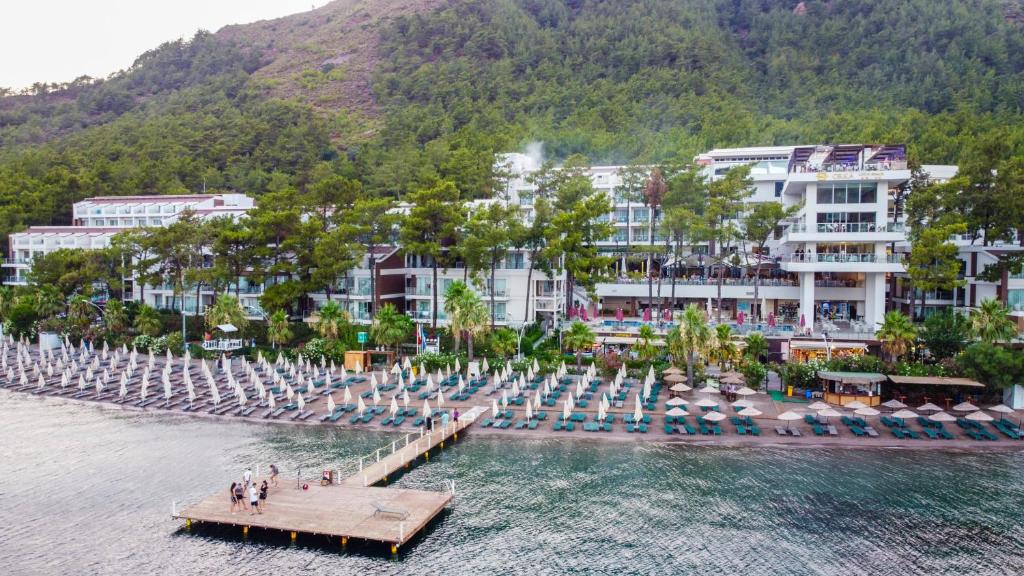 Orka Lotus Beach Hotel 5*