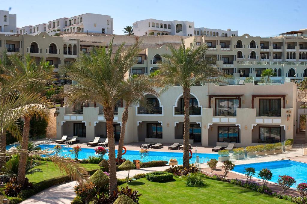 SUNRISE Arabian Beach Resort 5*