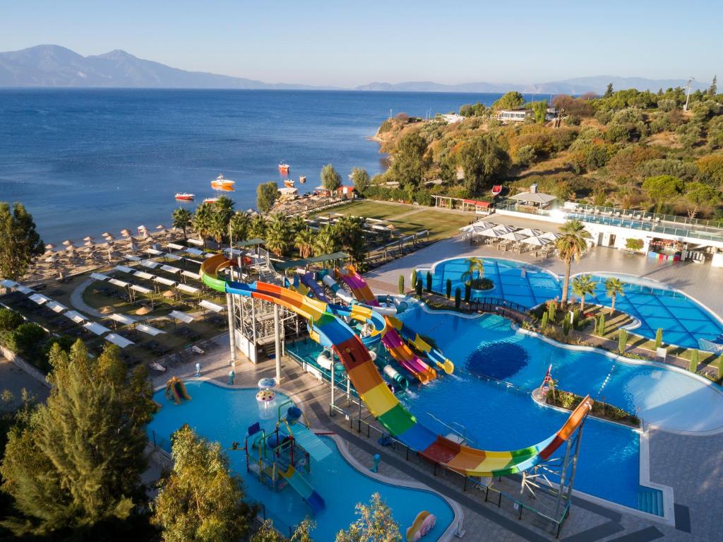 Liberty Kusadasi (Ex. Seven Seas Sealight Elite) 5*