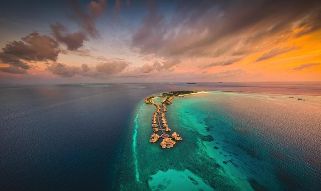 Intercontinental Maldives Maamunagau Resort 5*
