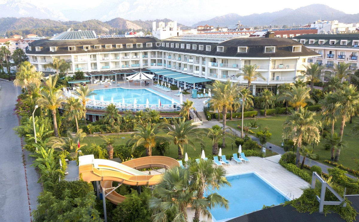 Zena Resort Hotel 5*